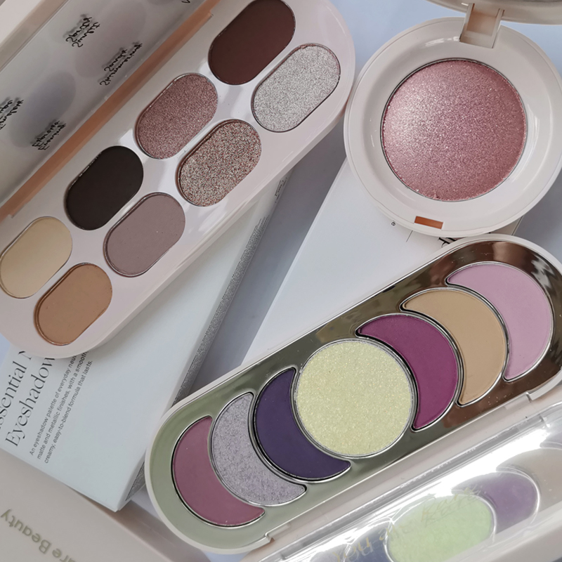Rare Beauty Makeup Highlighter - Gorąca Marka Rare Beauty 8-kolorowa Paleta