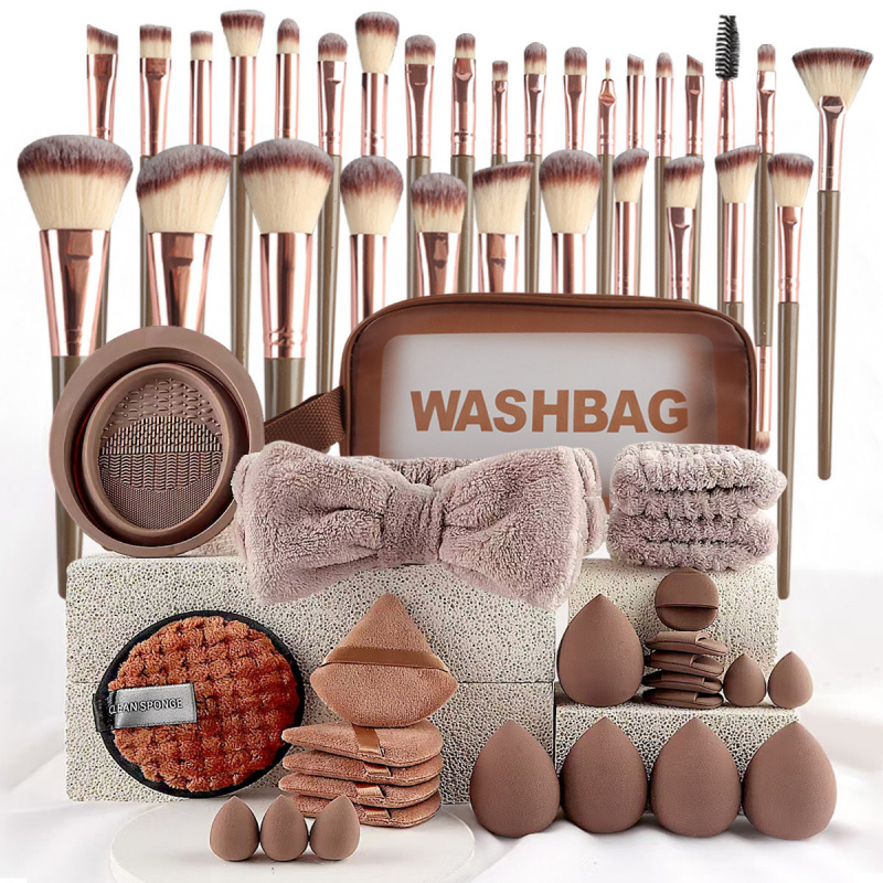 Beauty Makeup Store - 40-częściowy zestaw narzędzi do makijażu, zestaw