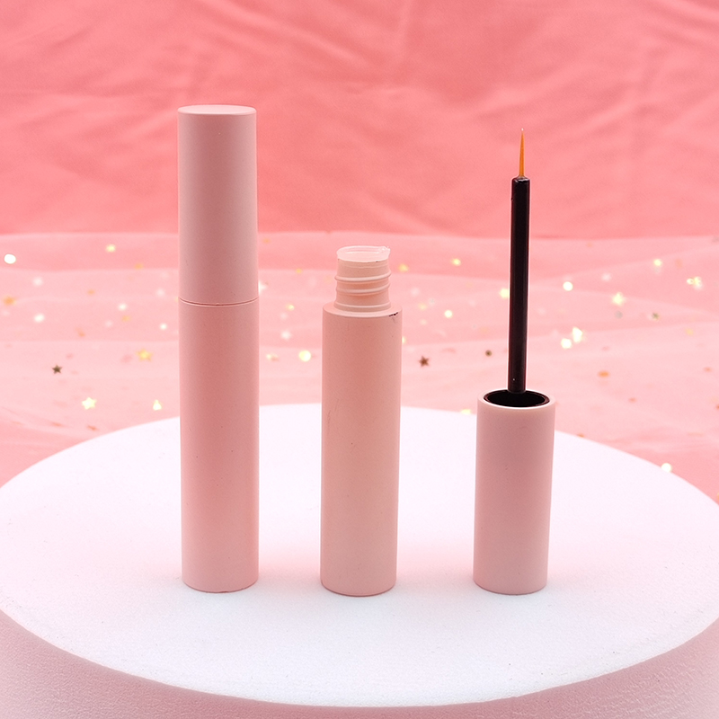 Niestandardowe brwi Enhancer r – Lash Serum Growth recenzja i cena