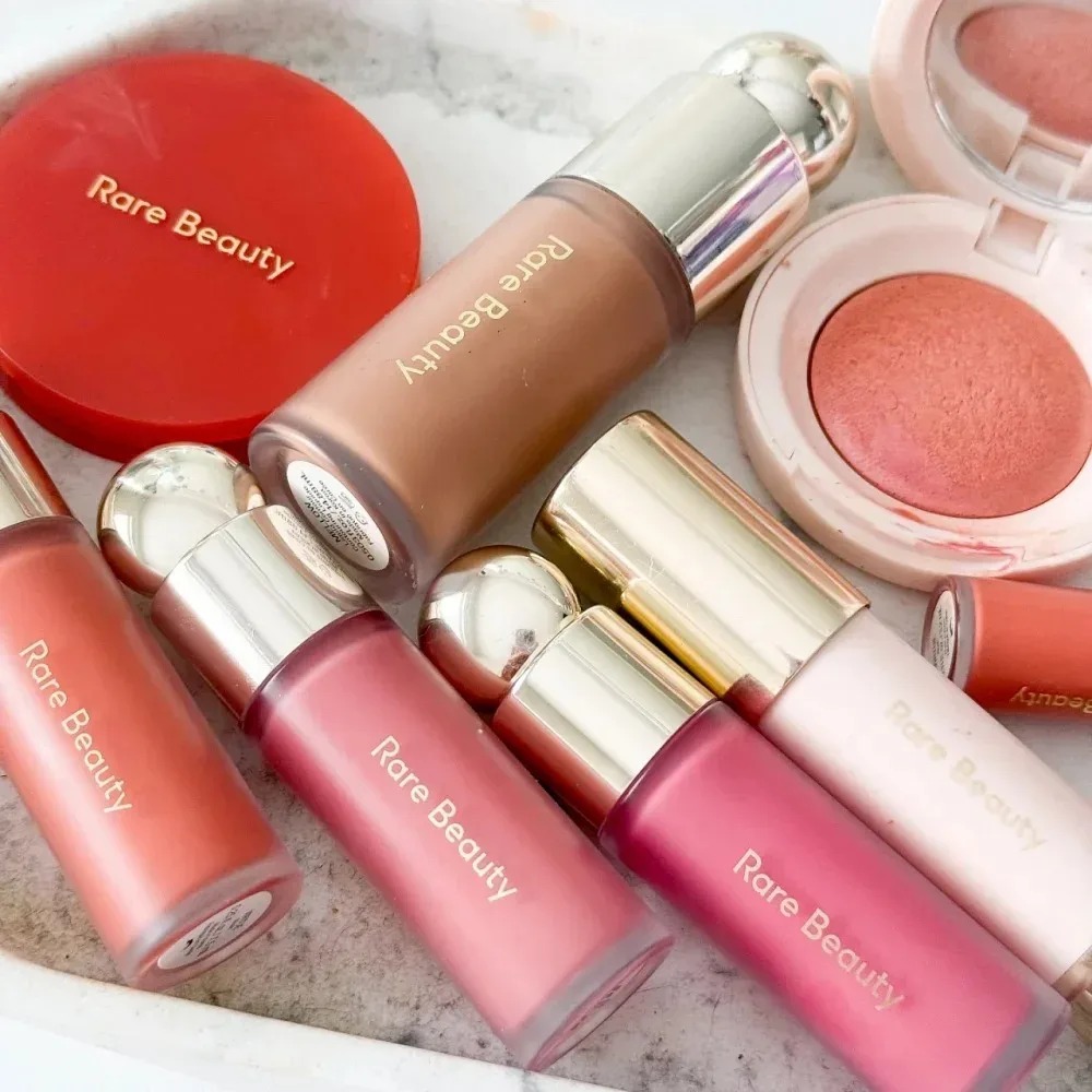 Rare Beauty Soft Pinch Lip Sta – Rare Beauty Makeup Highlighter recenzja i cena
