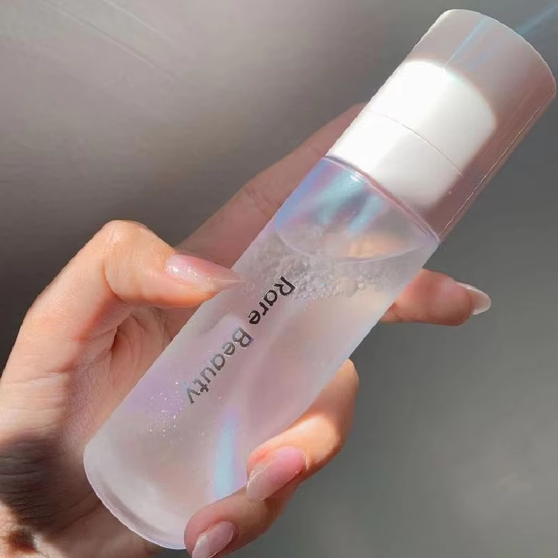 Rare Beauty Soft Pinch Liquid  – Rare Beauty Makeup Highlighter recenzja i cena