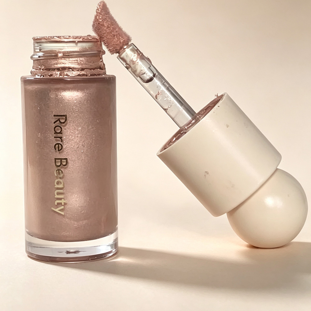 Rare Beauty Light Silky Highli – Rare Beauty Makeup Highlighter recenzja i cena